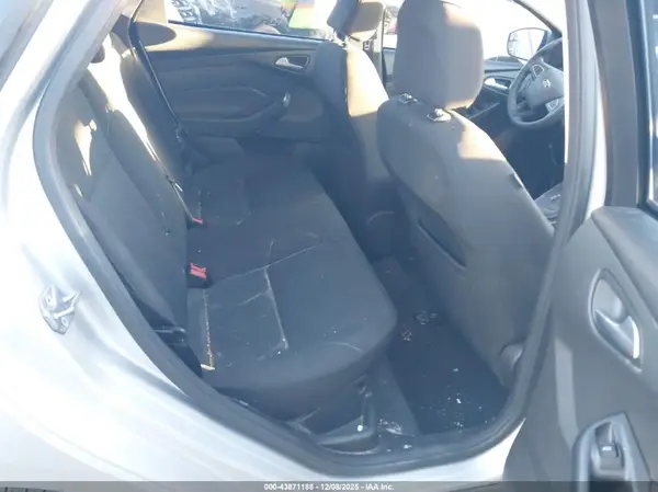 1FADP3FE6GL293208 2016 FORD FOCUS - Image 8