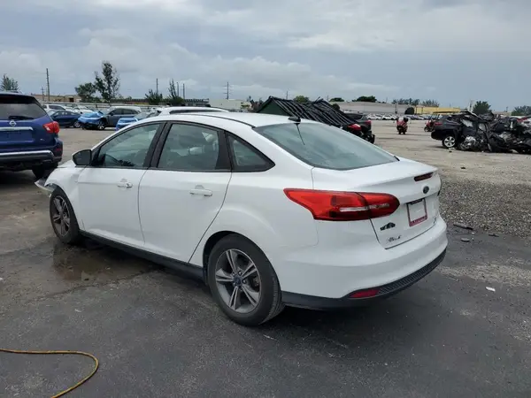 1FADP3FE6GL371308 2016 FORD FOCUS - Image 2