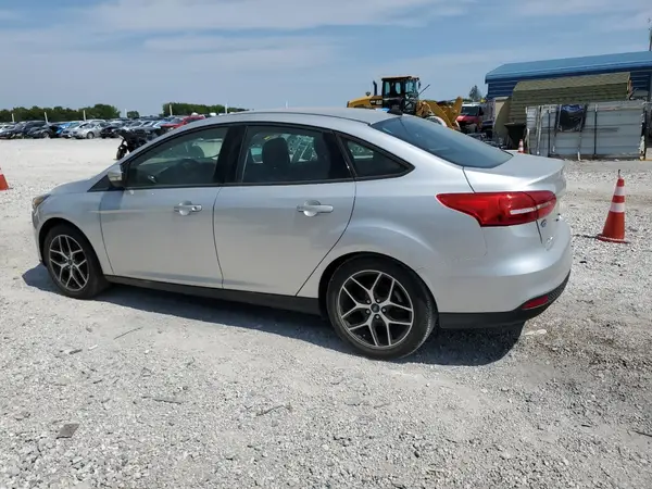 1FADP3FE6HL275065 2017 FORD FOCUS - Image 2