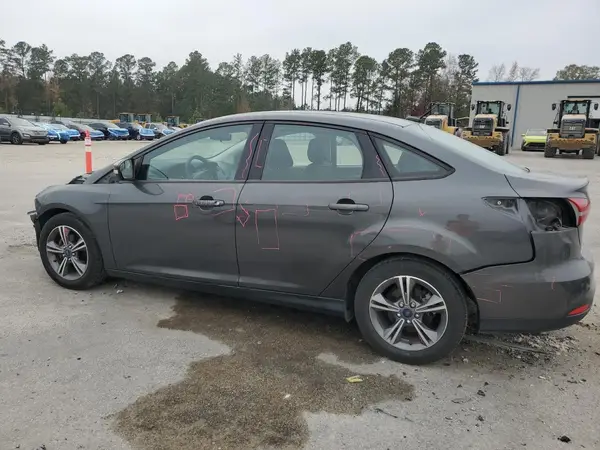 1FADP3FE6HL275972 2017 FORD FOCUS - Image 2