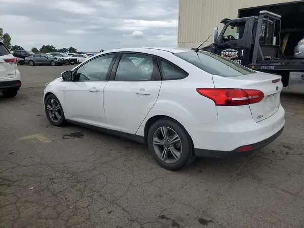 1FADP3FE6HL307822 2017 FORD FOCUS - Image 2