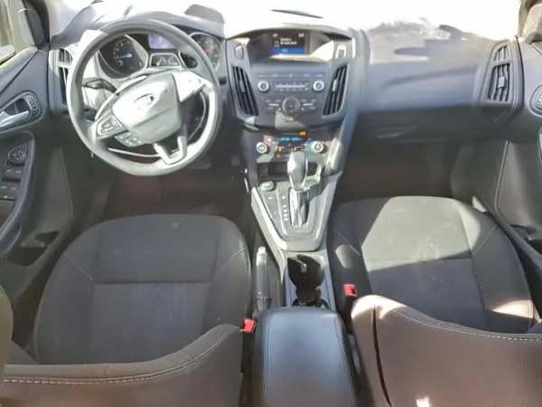 1FADP3FE6JL204227 2018 FORD FOCUS - Image 8