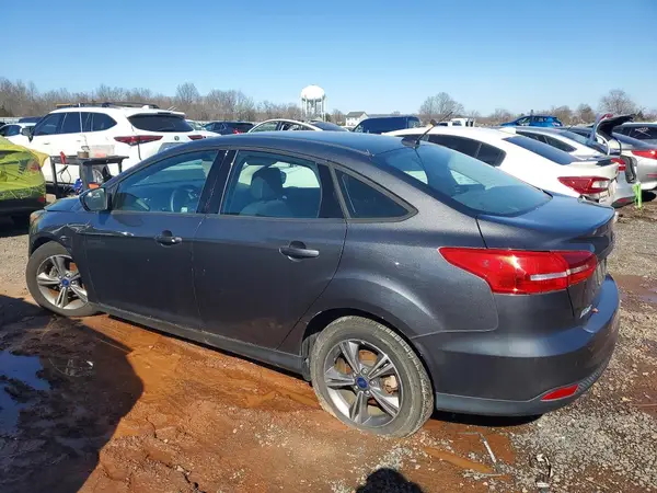 1FADP3FE6JL208178 2018 FORD FOCUS - Image 2