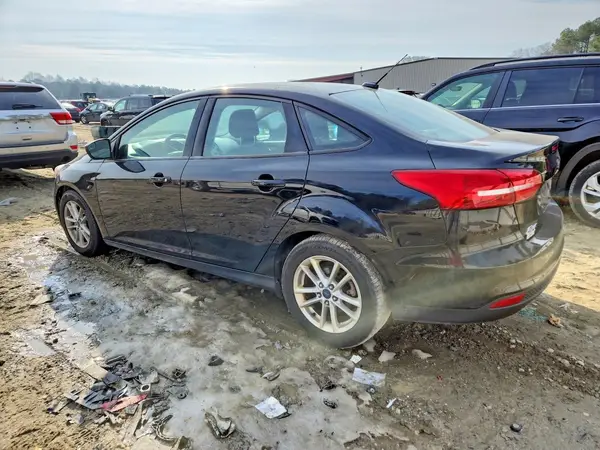 1FADP3FE6JL215034 2018 FORD FOCUS - Image 2