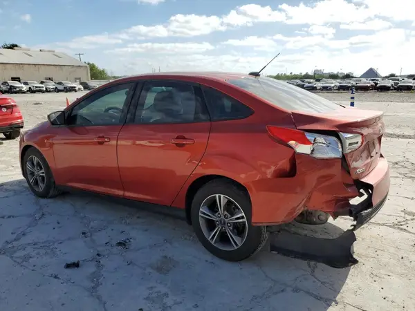 1FADP3FE6JL240371 2018 FORD FOCUS - Image 2