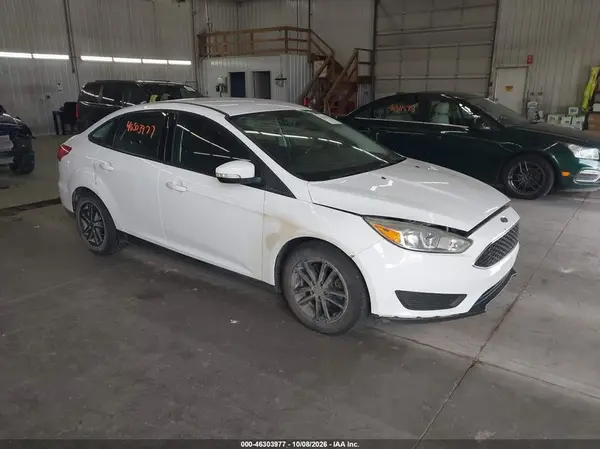 1FADP3FE6JL244629 2018 FORD FOCUS - Image 1
