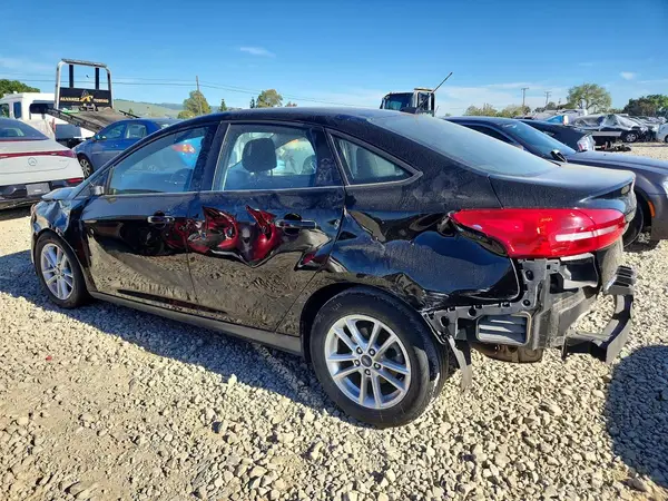 1FADP3FE6JL287965 2018 FORD FOCUS - Image 2