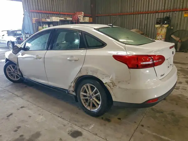1FADP3FE6JL313514 2018 FORD FOCUS - Image 2