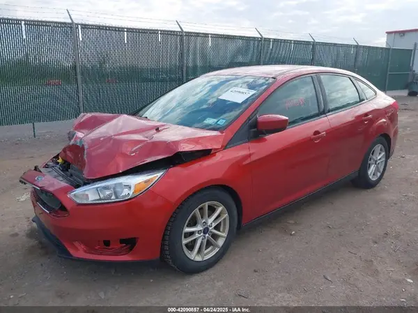 1FADP3FE6JL318552 2018 FORD FOCUS - Image 2