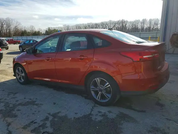 1FADP3FE6JL322553 2018 FORD FOCUS - Image 2