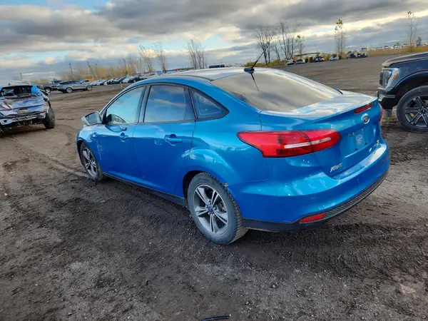 1FADP3FE7GL200065 2016 FORD FOCUS - Image 2