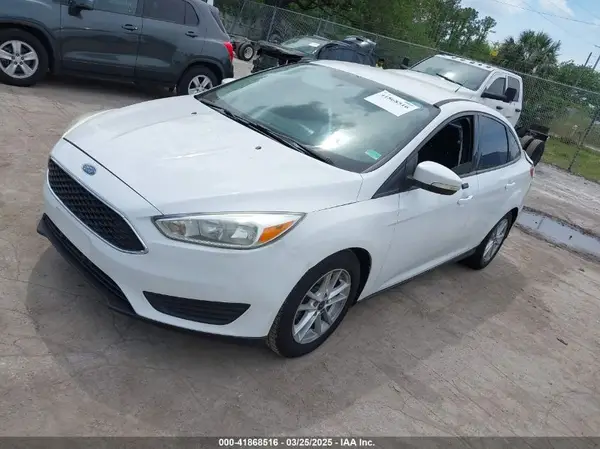 1FADP3FE7GL296666 2016 FORD FOCUS - Image 2