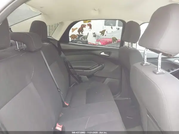 1FADP3FE7HL240857 2017 FORD FOCUS - Image 8