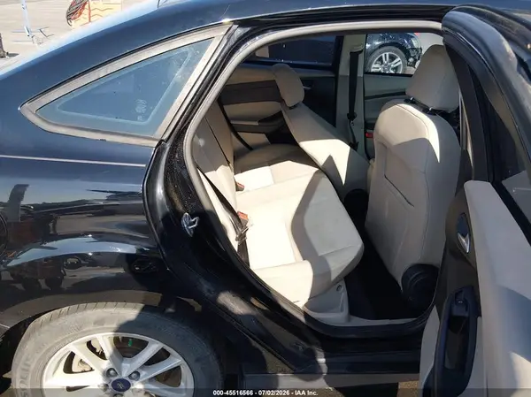 1FADP3FE7HL244763 2017 FORD FOCUS - Image 8