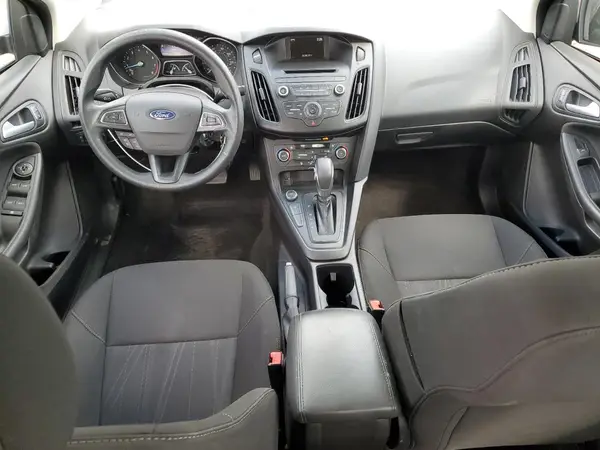 1FADP3FE7HL256976 2017 FORD FOCUS - Image 8