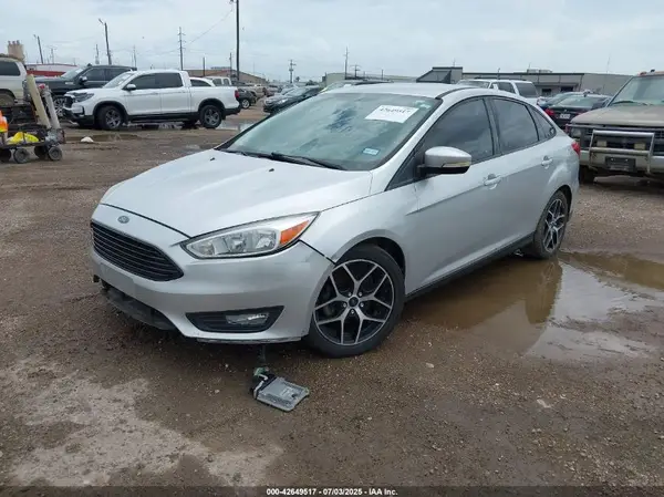 1FADP3FE7HL283935 2017 FORD FOCUS - Image 2