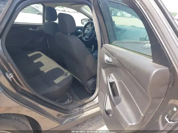 1FADP3FE7HL299553 2017 FORD FOCUS - Image 8