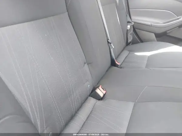1FADP3FE7HL335113 2017 FORD FOCUS - Image 8