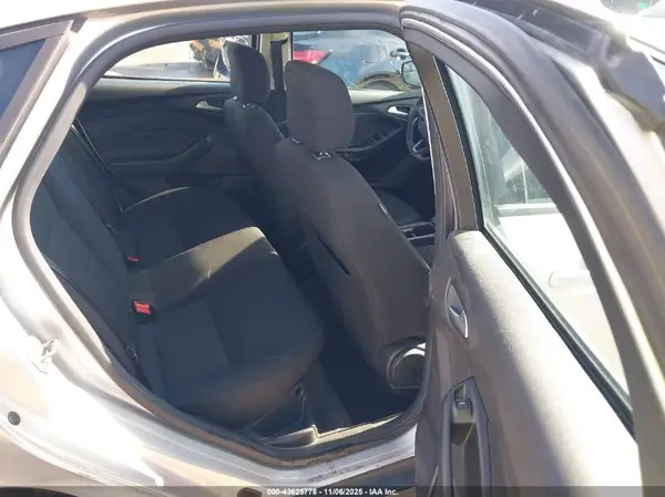 1FADP3FE7HL339341 2017 FORD FOCUS - Image 8