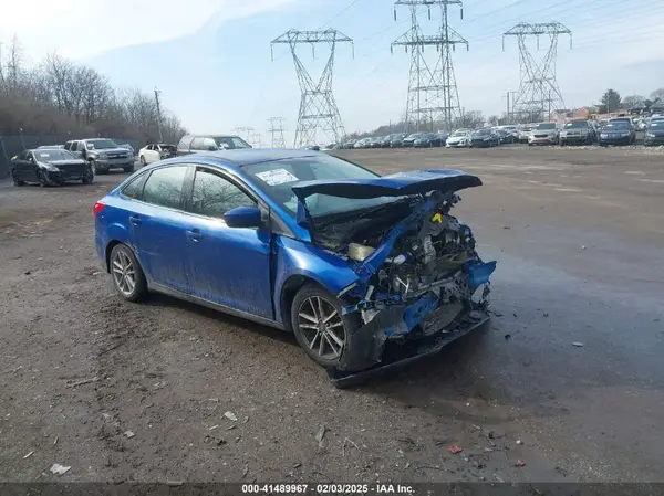 1FADP3FE7JL200655 2018 FORD FOCUS - Image 1