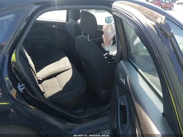 1FADP3FE7JL202177 2018 FORD FOCUS - Image 8