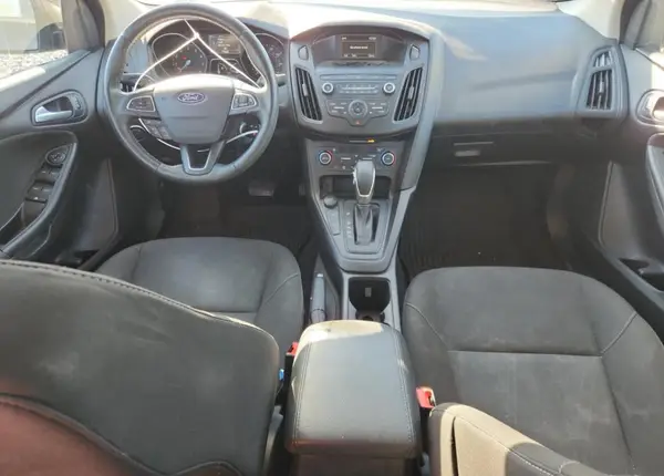 1FADP3FE7JL210442 2018 FORD FOCUS - Image 8