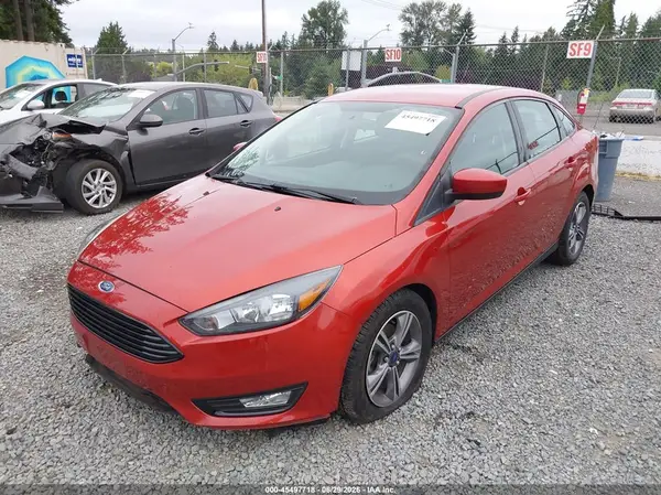 1FADP3FE7JL244977 2018 FORD FOCUS - Image 2