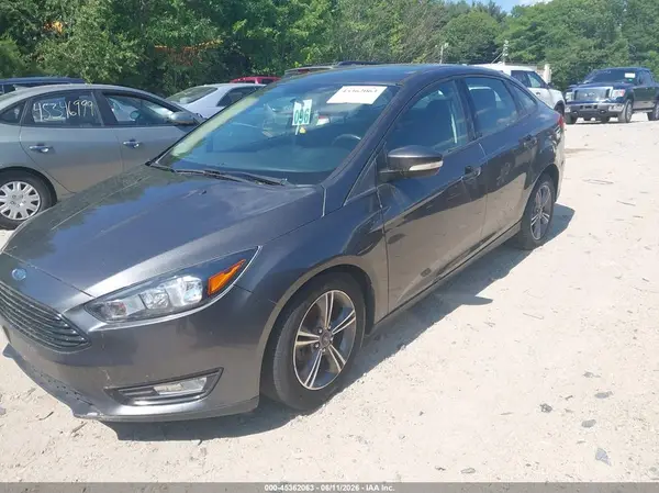 1FADP3FE7JL254201 2018 FORD FOCUS - Image 2