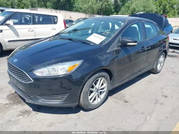 1FADP3FE7JL286338 2018 FORD FOCUS - Image 2