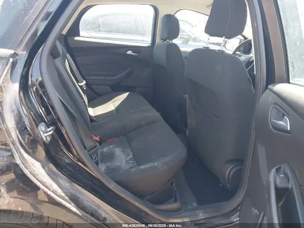 1FADP3FE7JL286338 2018 FORD FOCUS - Image 8