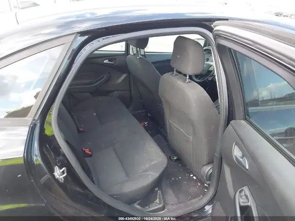 1FADP3FE8GL202679 2016 FORD FOCUS - Image 8