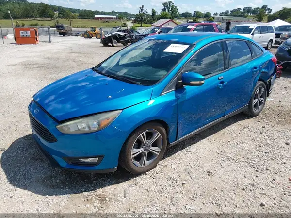 1FADP3FE8GL223984 2016 FORD FOCUS - Image 2