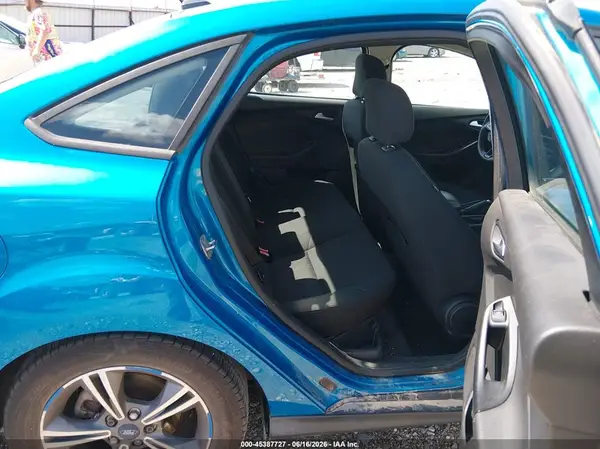 1FADP3FE8GL223984 2016 FORD FOCUS - Image 8
