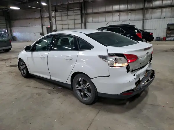 1FADP3FE8GL324863 2016 FORD FOCUS - Image 2