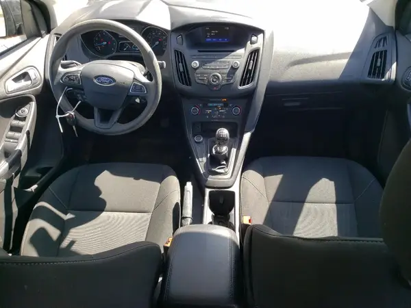 1FADP3FE8HL218902 2017 FORD FOCUS - Image 8