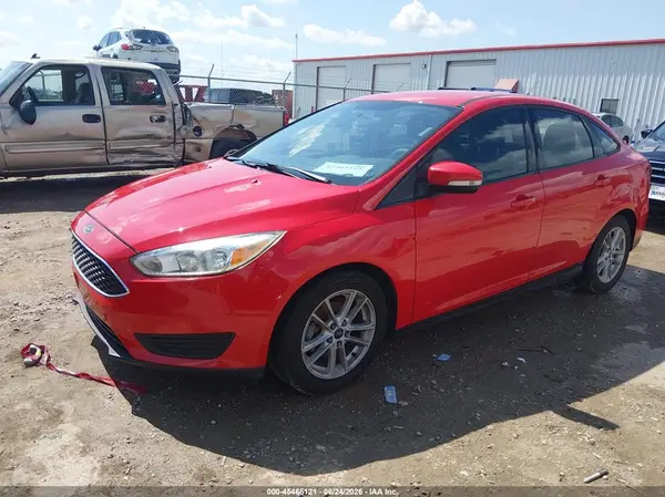 1FADP3FE8HL219595 2017 FORD FOCUS - Image 2