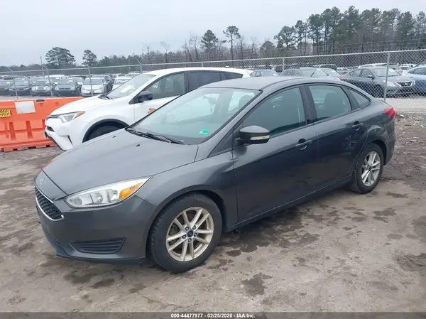 1FADP3FE8HL255948 2017 FORD FOCUS - Image 2