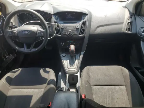 1FADP3FE8HL271017 2017 FORD FOCUS - Image 8