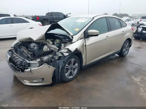 1FADP3FE8HL290456 2017 FORD FOCUS - Image 2