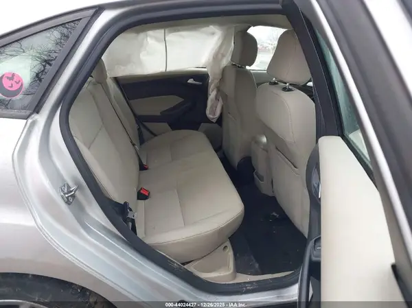 1FADP3FE8HL295088 2017 FORD FOCUS - Image 8