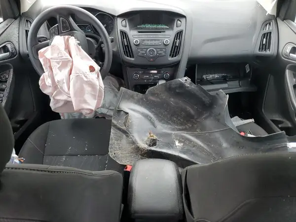 1FADP3FE8HL307112 2017 FORD FOCUS - Image 8