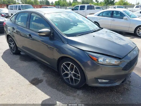 1FADP3FE8HL309703 2017 FORD FOCUS - Image 1