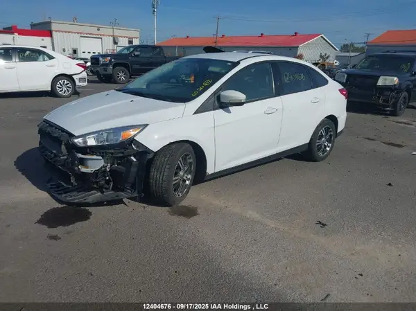 1FADP3FE8HL321074 2017 FORD FOCUS - Image 2