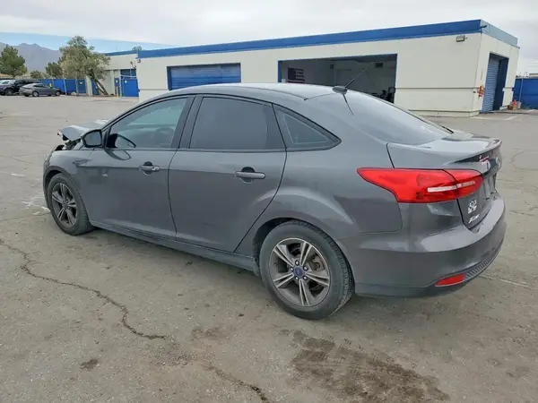 1FADP3FE8HL324959 2017 FORD FOCUS - Image 2