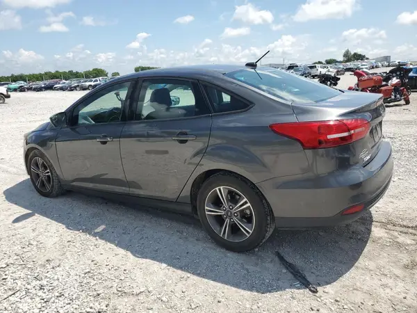 1FADP3FE8JL208571 2018 FORD FOCUS - Image 2