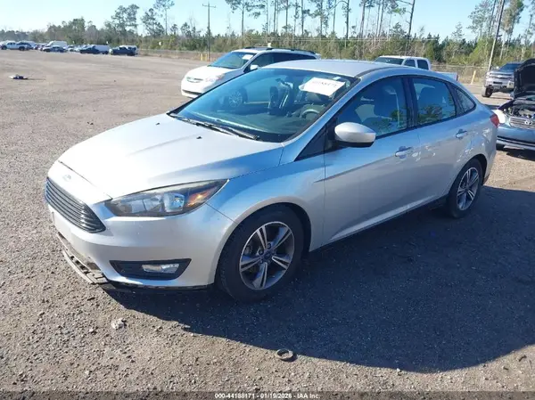 1FADP3FE8JL209350 2018 FORD FOCUS - Image 2