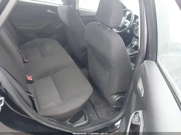 1FADP3FE8JL209980 2018 FORD FOCUS - Image 8
