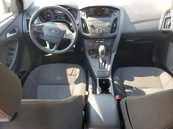 1FADP3FE8JL210269 2018 FORD FOCUS - Image 8