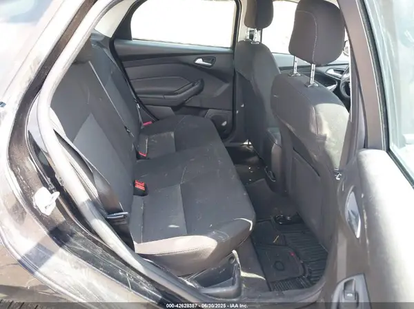 1FADP3FE8JL222356 2018 FORD FOCUS - Image 8