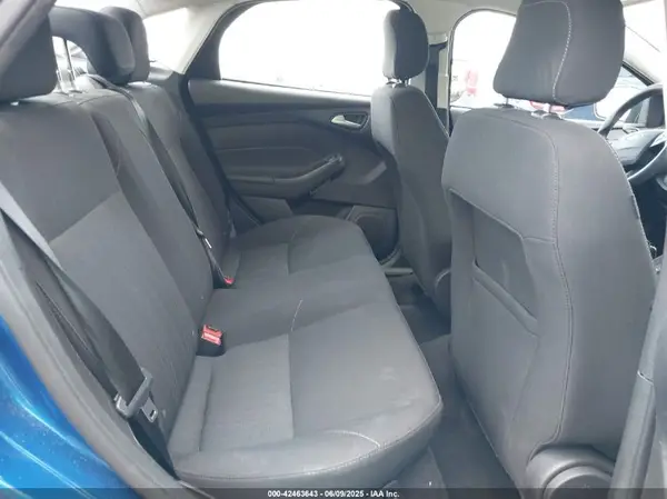1FADP3FE8JL238024 2018 FORD FOCUS - Image 8
